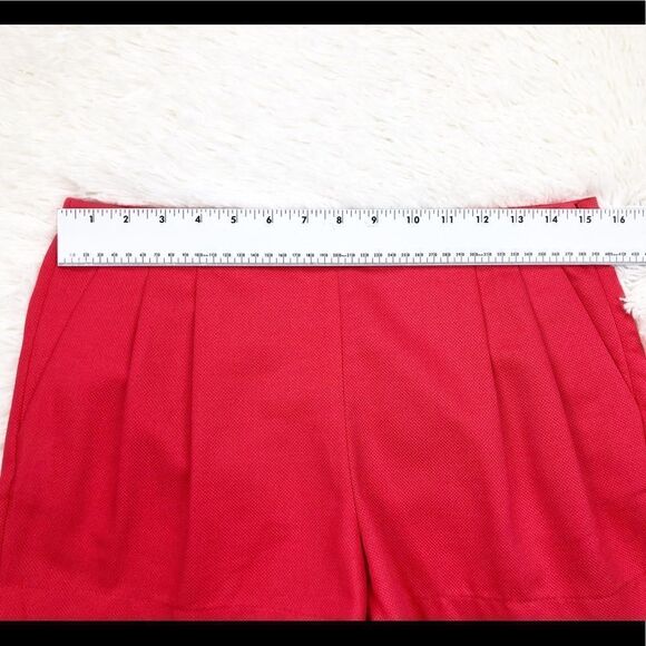 J. Crew Red Pink Textured High Rise Shorts 4 - Picture 3 of 8